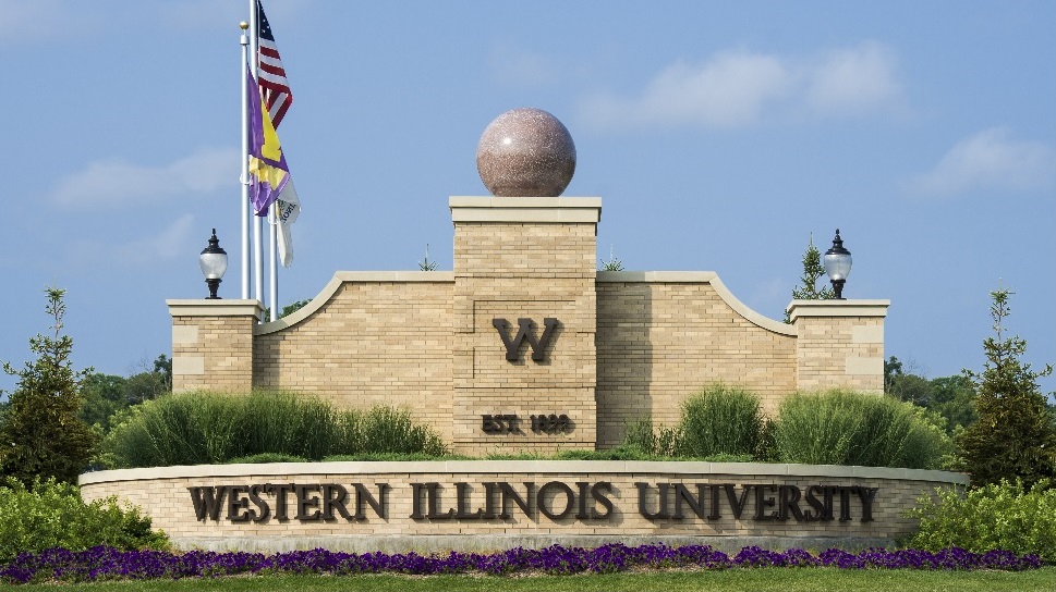 WIU Welcome Sign